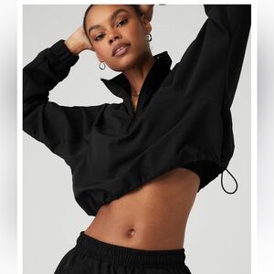 alo cropped alumni pullover